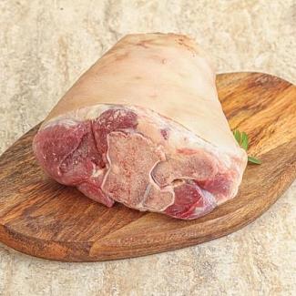 Рулька на кости.