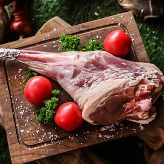 Бараний окорок 